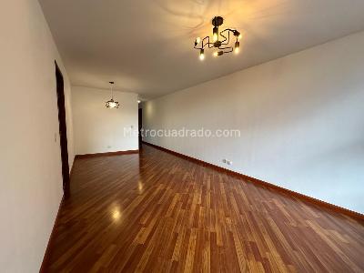 Apartamento de 3 alcobas en venta en Ciudad Salitre Puerto Bahia, Bogotá, 89 m² · foto 7 de 18