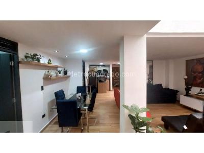 Apartamento en venta en La Castellana, Medellín · foto 8 de 19