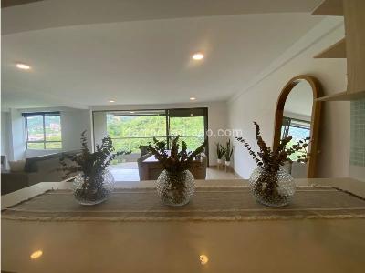Apartamento de 2 alcobas en venta en Belen Loma De Los Bernal, Medellín, 94 m² · foto 12 de 13