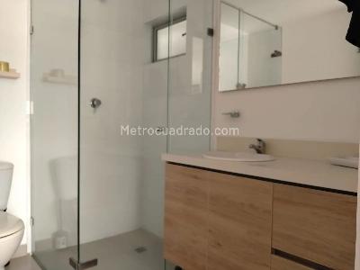 Apartamento en venta en Castropol, Medellín · foto 5 de 17