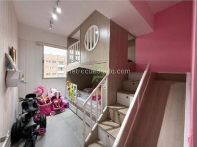Apartamento en venta en Calasanz, Medellín · foto 11 de 18