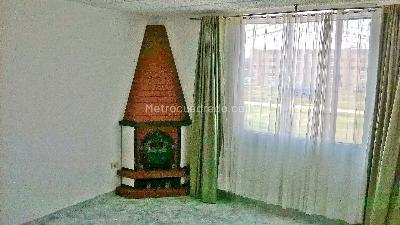 Apartamento de 3 alcobas en venta en Urbanizacion Las Mangas 1 Etapa, Funza, 56 m² · foto 3 de 18