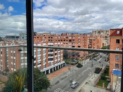 Apartamento de 3 alcobas en venta en Cedro Narvaez, Bogotá, 86 m² · foto 12 de 20