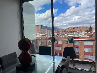 Apartamento de 3 alcobas en venta en Cedro Narvaez, Bogotá, 86 m² · foto 4 de 20