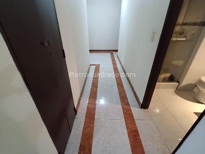 Apartamento en venta en Quirinal, Bogotá · foto 8 de 19