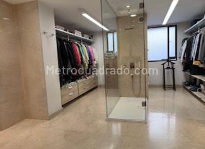 Apartamento de 5 alcobas en venta en Chico Norte Iii, Bogotá, 658 m² · foto 10 de 12