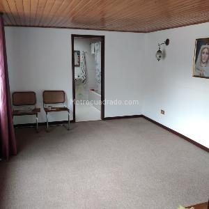 Casa en venta en La Esmeralda, Bogotá · foto 18 de 20