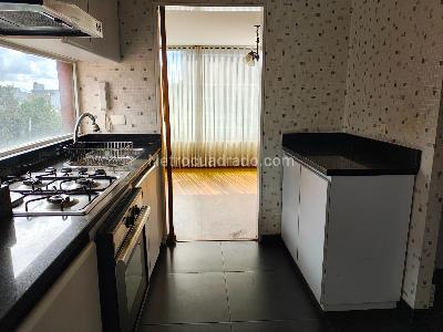 Apartamento en venta en La Castellana, Bogotá · foto 7 de 19