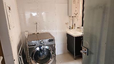 Apartamento en venta en Lagos De Cordoba, Bogotá · foto 9 de 20