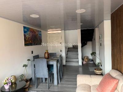 Apartamento en venta en Portales Del Norte, Bogotá · foto 9 de 18