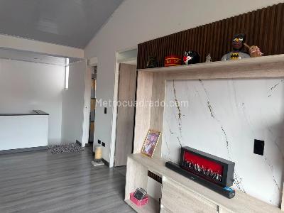 Apartamento en venta en Portales Del Norte, Bogotá · foto 10 de 18