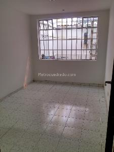 Casa de 5 alcobas en venta en San Luis Galerias, Bogotá, 280 m² · foto 6 de 13