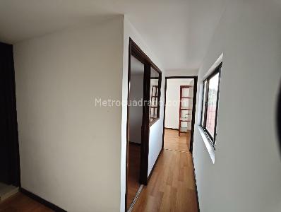 Casa de 2 alcobas en venta en San Fernando, Bogotá, 77 m² · foto 11 de 18
