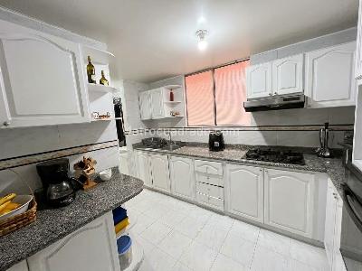 Apartamento de 3 alcobas en venta en Suba Batan, Bogotá, 149 m² · foto 12 de 16