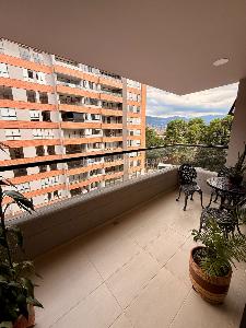 Apartamento de 2 alcobas en venta en Belén, Medellín, 85 m² · foto 8 de 16