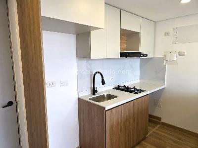 Apartaestudio en arriendo en Ciudad Salitre, Bogotá · foto 9 de 18