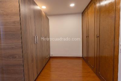 Apartamento de 3 alcobas en venta en Normandia, Bogotá, 120 m² · foto 2 de 18