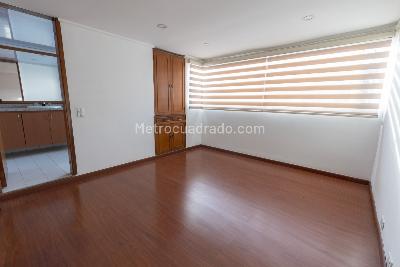 Apartamento de 3 alcobas en venta en Normandia, Bogotá, 120 m² · foto 4 de 18