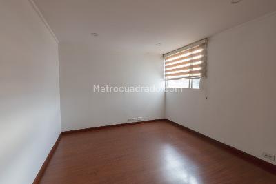 Apartamento de 3 alcobas en venta en Normandia, Bogotá, 120 m² · foto 6 de 18
