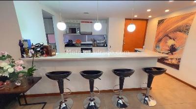 Apartamento de 2 alcobas en venta en Poblado Alto, Medellín, 118 m² · foto 2 de 9