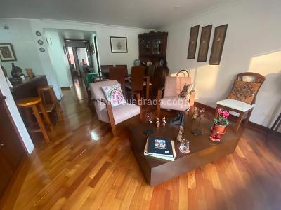 Apartamento de 2 alcobas en venta en Sebastian De Belalcazar, Bogotá, 83 m² · foto 3 de 20