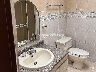 Casa de 4 alcobas en venta en Modelia, Bogotá, 264 m² · foto 16 de 18