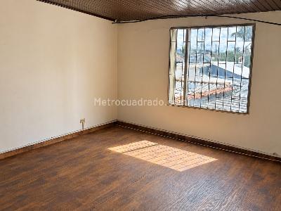 Casa de 4 alcobas en venta en Modelia, Bogotá, 264 m² · foto 9 de 18