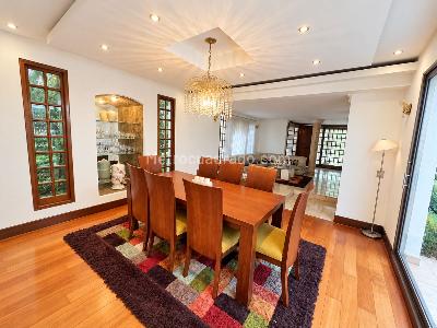Casa de 4 alcobas en venta en La Alhambra Central, Bogotá, 570 m² · foto 4 de 20
