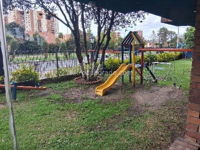 Apartamento de 3 alcobas en venta en Santa Teresa Calle 168, Bogotá, 60 m² · foto 2 de 13