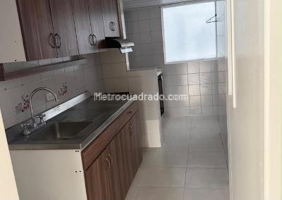 Apartamento de 4 alcobas en venta en Ciudad Salitre Occidental, Bogotá, 97 m² · foto 17 de 20