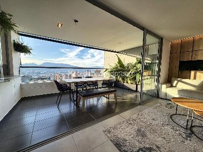 Apartamento de 3 alcobas en venta en Loma De Los Mesa, Envigado, 212 m² · foto 5 de 20
