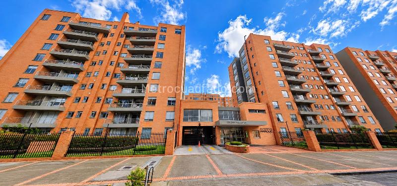 Apartamento en Arriendo, CIUDAD SALITRE NORORIENTAL Salitre Modelia, Bogotá D.C.