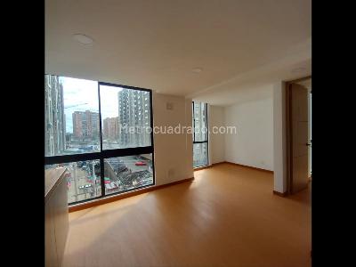 Apartamento de 1 alcoba en venta en El Plan, Bogotá, 32 m² · foto 3 de 14