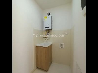 Apartamento de 1 alcoba en venta en El Plan, Bogotá, 32 m² · foto 6 de 14