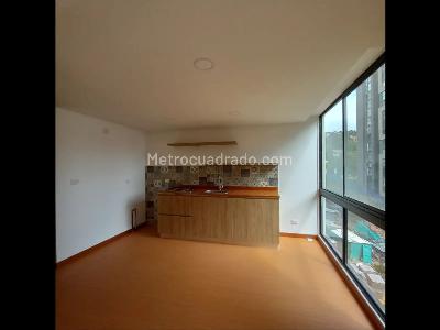 Apartamento de 1 alcoba en venta en El Plan, Bogotá, 32 m² · foto 8 de 14