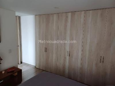 Apartamento de 2 alcobas en venta en Ciudad Salitre, Bogotá, 75 m² · foto 9 de 13