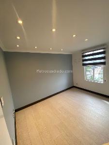 Apartamento de 3 alcobas en venta en Metropolis Occidental, Bogotá, 83 m² · foto 10 de 16