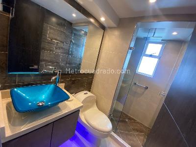 Apartamento de 3 alcobas en venta en Metropolis Occidental, Bogotá, 83 m² · foto 7 de 16