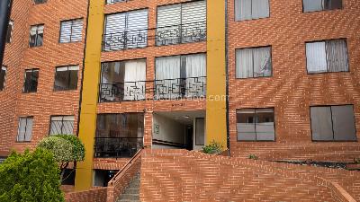 Apartamento de 3 alcobas en venta en Portales Del Norte, Bogotá, 73 m² · foto 3 de 17