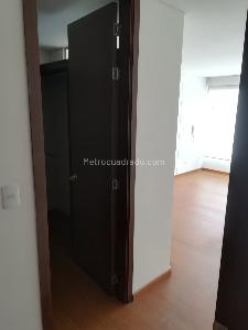 Apartamento de 2 alcobas en venta en Cedro Madeiras, Bogotá, 78 m² · foto 14 de 17