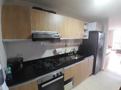 Apartamento de 3 alcobas en venta en Modelia Occidental, Bogotá, 94 m² · foto 4 de 20
