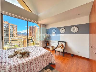 Casa de 3 alcobas en venta en Altos De La Colina, Bogotá, 267 m² · foto 12 de 20