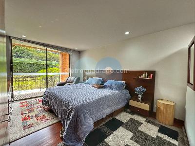 Casa de 3 alcobas en venta en Altos De La Colina, Bogotá, 267 m² · foto 15 de 20