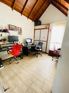 Apartamento de 4 alcobas en venta en Carlos E Restrepo, Medellín, 83 m² · foto 17 de 19