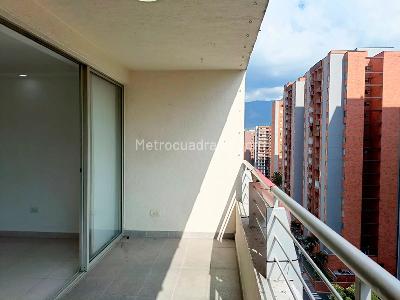 Apartamento de 2 alcobas en venta en Belen Loma De Los Bernal, Medellín, 98 m² · foto 14 de 14