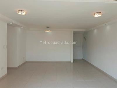 Apartamento de 2 alcobas en venta en Belen Loma De Los Bernal, Medellín, 98 m² · foto 2 de 14