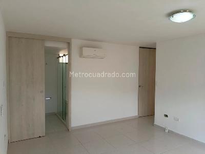 Apartamento de 2 alcobas en venta en Belen Loma De Los Bernal, Medellín, 98 m² · foto 9 de 14