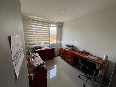 Apartamento de 3 alcobas en venta en Simon Bolivar, Medellín, 115 m² · foto 8 de 17