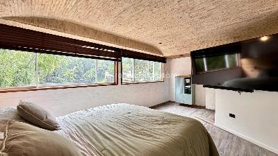 Apartamento de 2 alcobas en venta en El Poblado El Tesoro, Medellín, 100 m² · foto 10 de 16