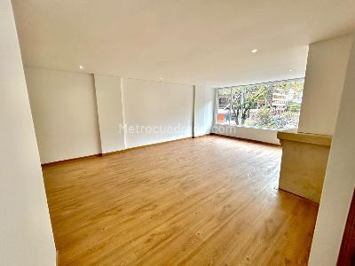 Apartamento de 2 alcobas en venta en Chico Reservado, Bogotá, 95 m² · foto 10 de 20